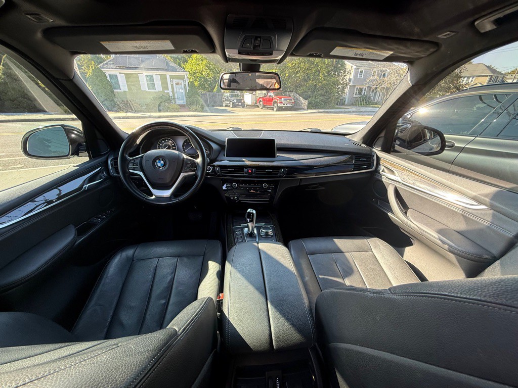 2017 BMW X5 Image 10