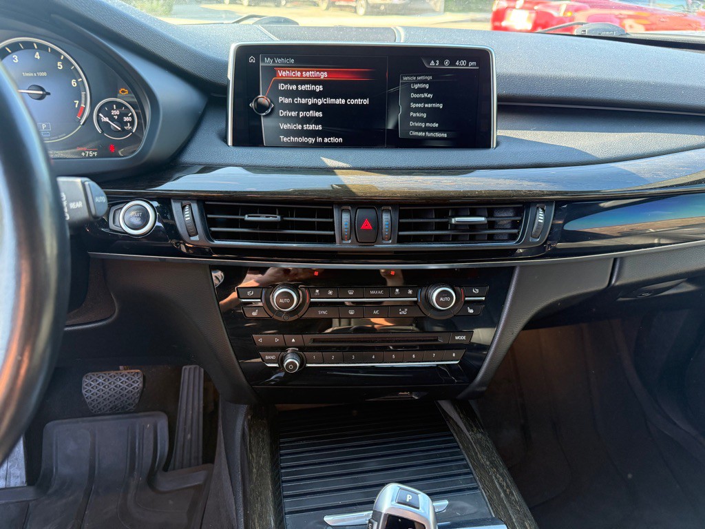 2017 BMW X5 Image 14