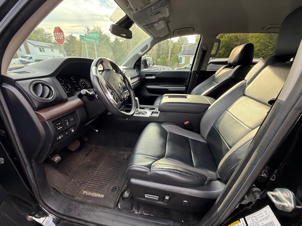 2021 Toyota Tundra Image 5