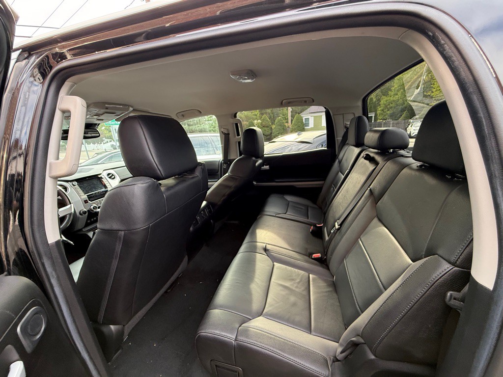 2021 Toyota Tundra Image 13