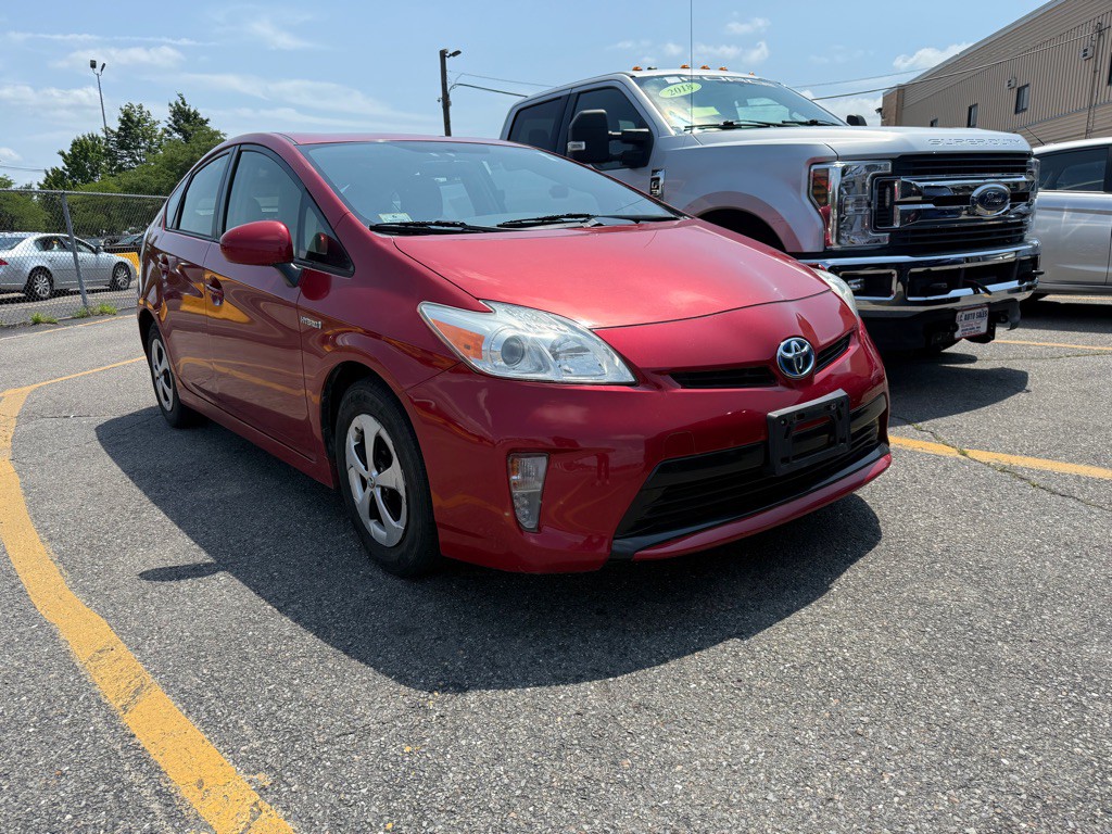 2014 Toyota Prius Image 2