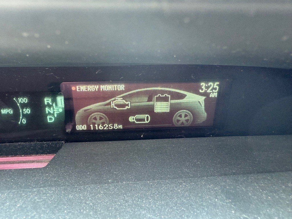 2014 Toyota Prius Image 8