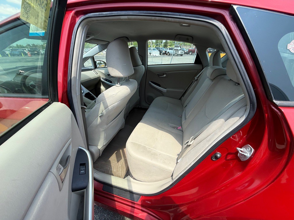 2014 Toyota Prius Image 9