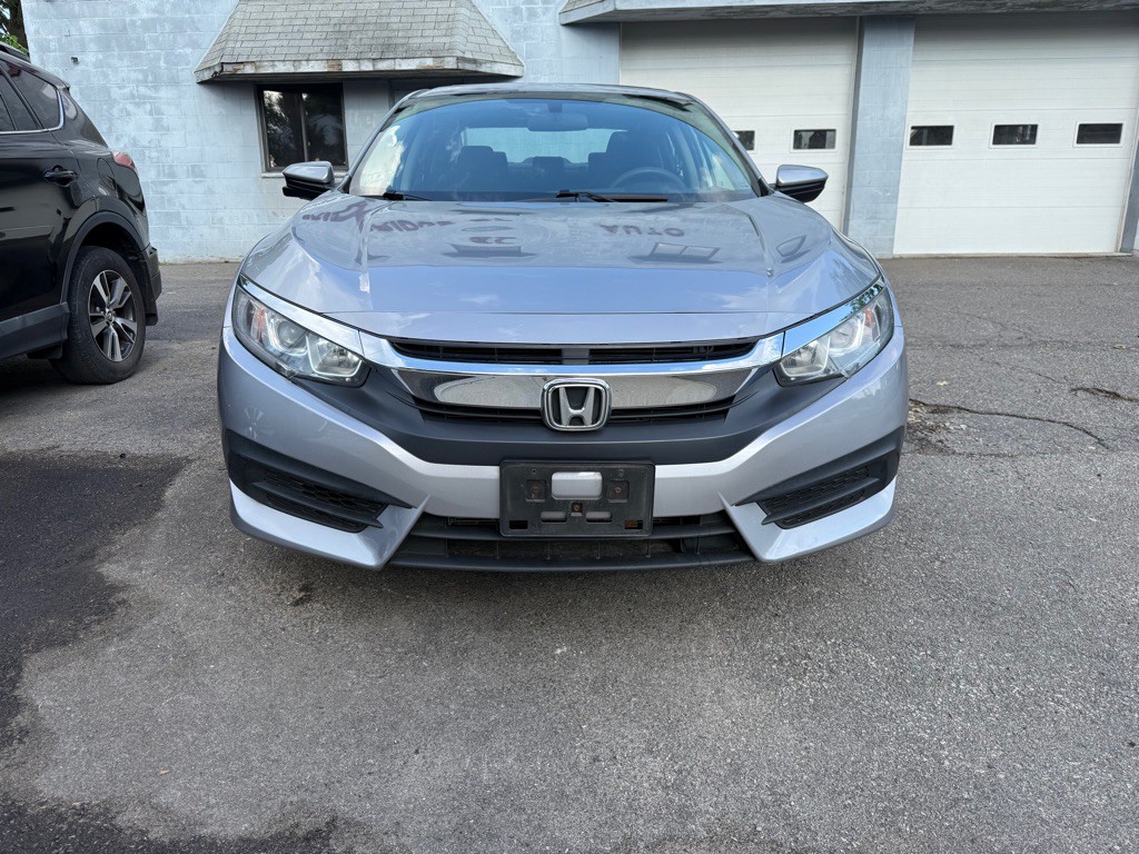 2018 Honda Civic Image 2