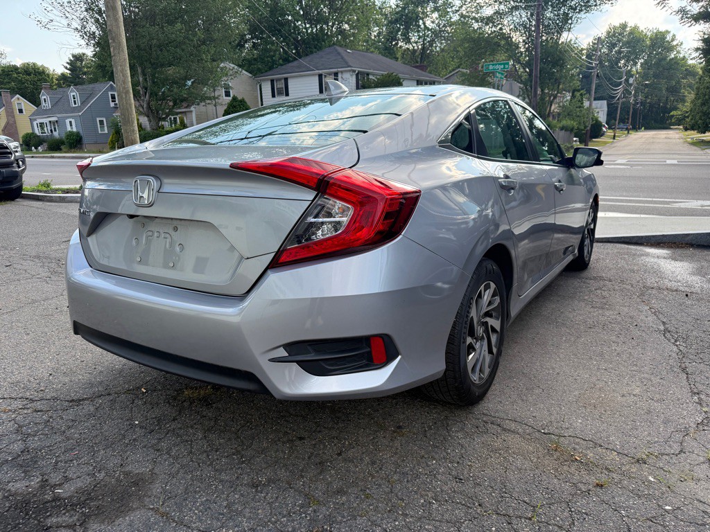 2018 Honda Civic Image 4