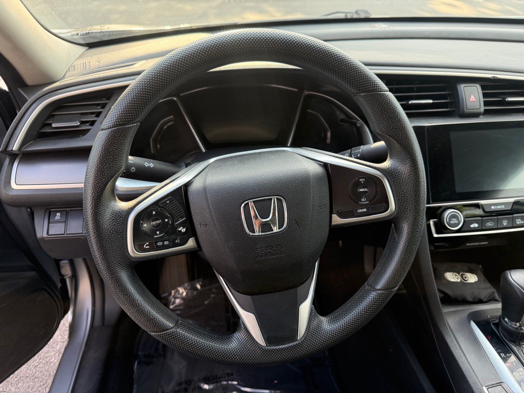 2018 Honda Civic Image 10