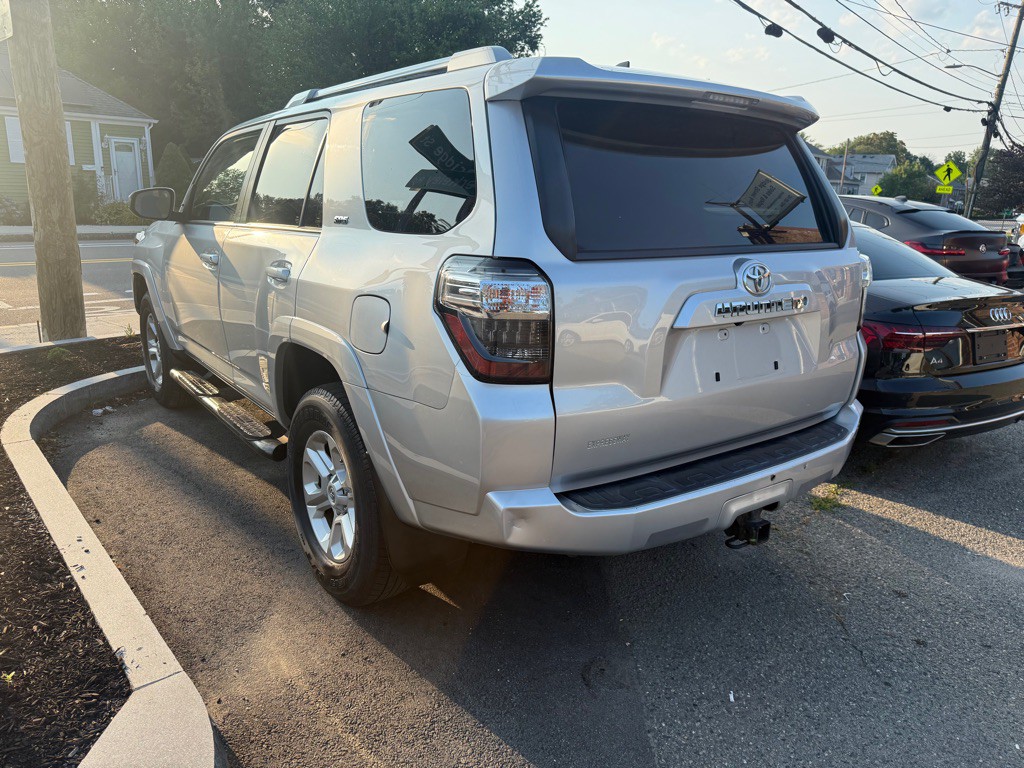 2018 Toyota 4Runner Image 6