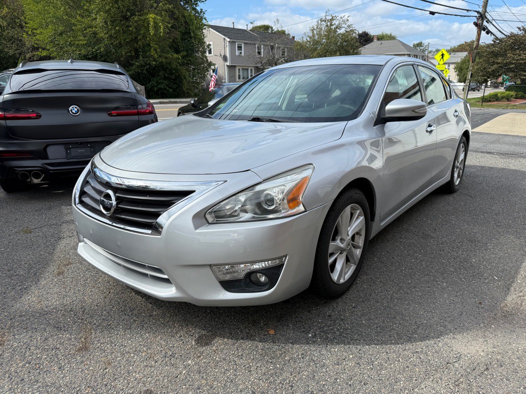 2015 Nissan Altima Image 1