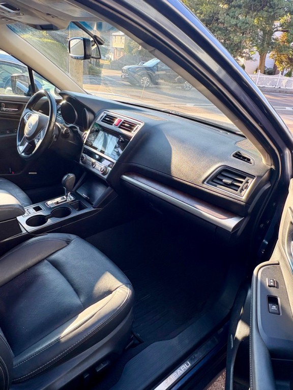 2016 Subaru Outback Image 8