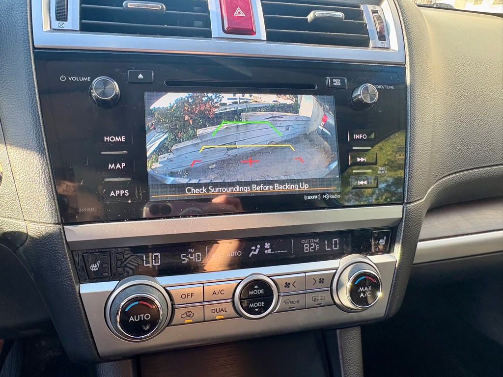 2016 Subaru Outback Image 9