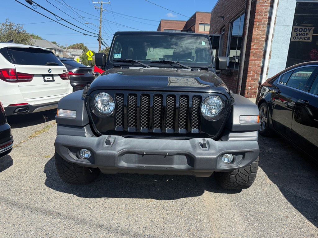 2019 Jeep Wrangler Unlimited Image 2