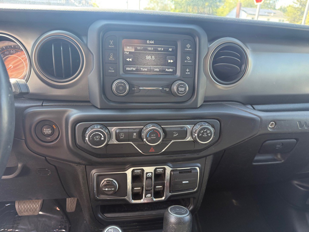 2019 Jeep Wrangler Unlimited Image 11