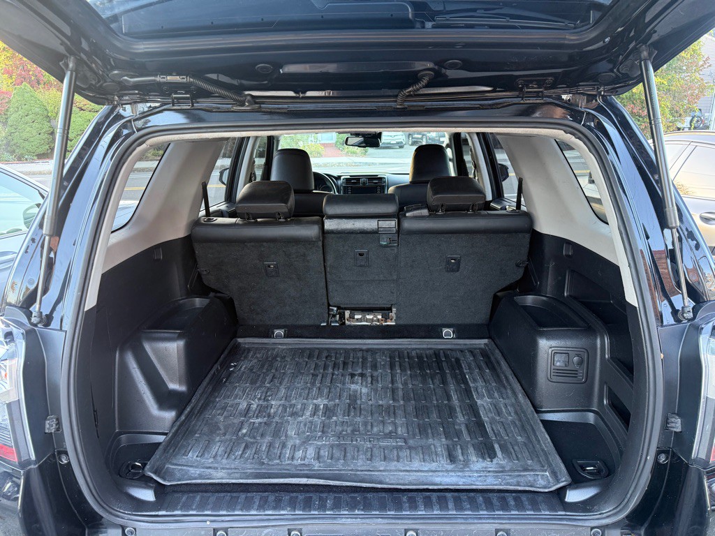 2021 Toyota 4Runner Image 16