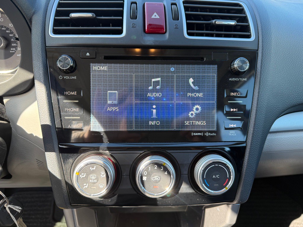 2016 Subaru Forester Image 11