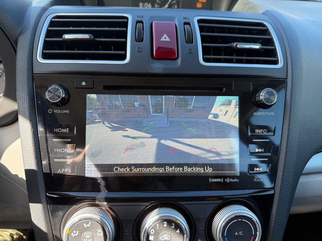 2016 Subaru Forester Image 12