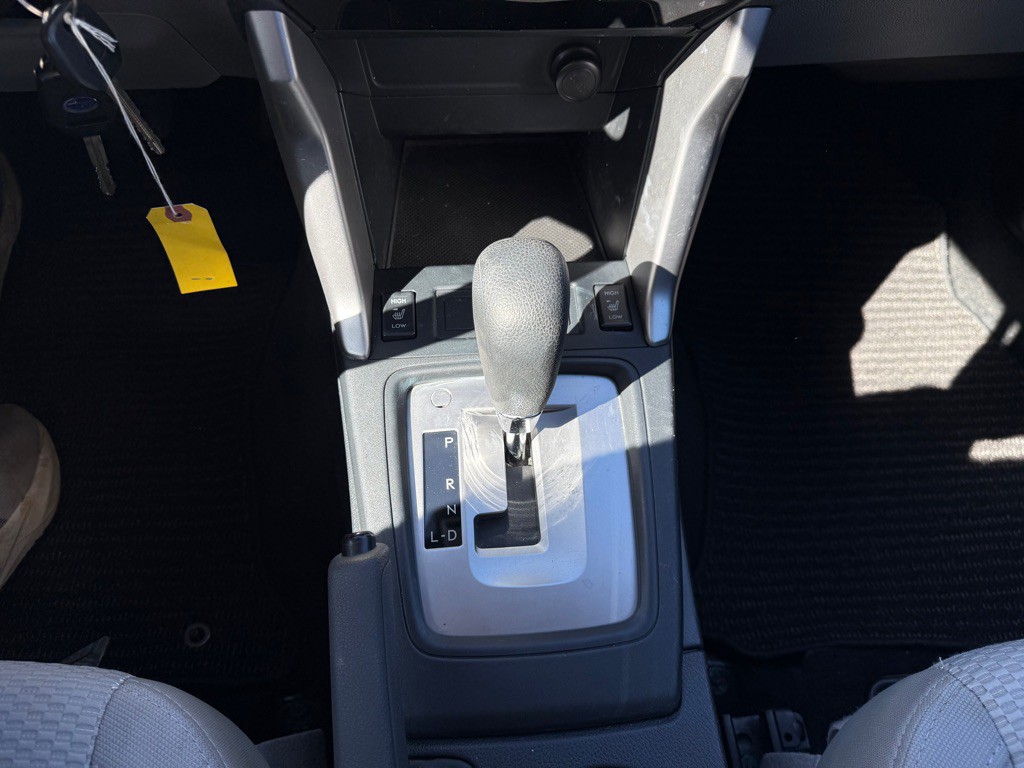 2016 Subaru Forester Image 13