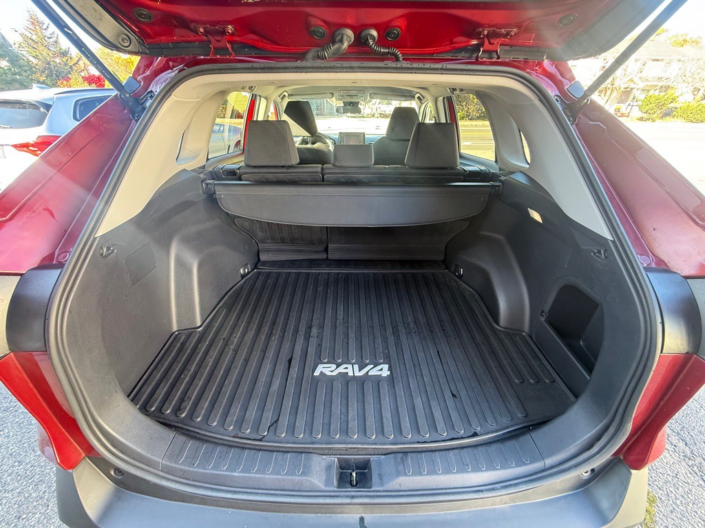 2022 Toyota Rav4 Image 4