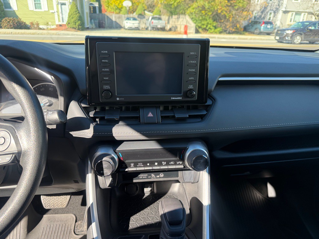 2022 Toyota Rav4 Image 11