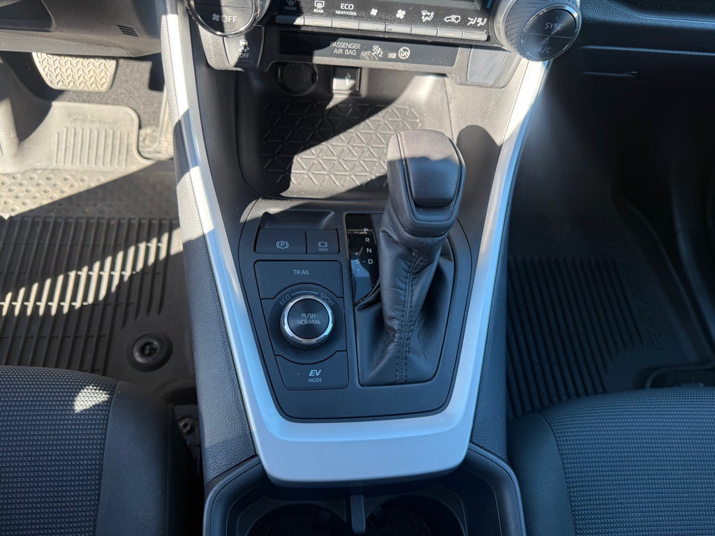 2022 Toyota Rav4 Image 14