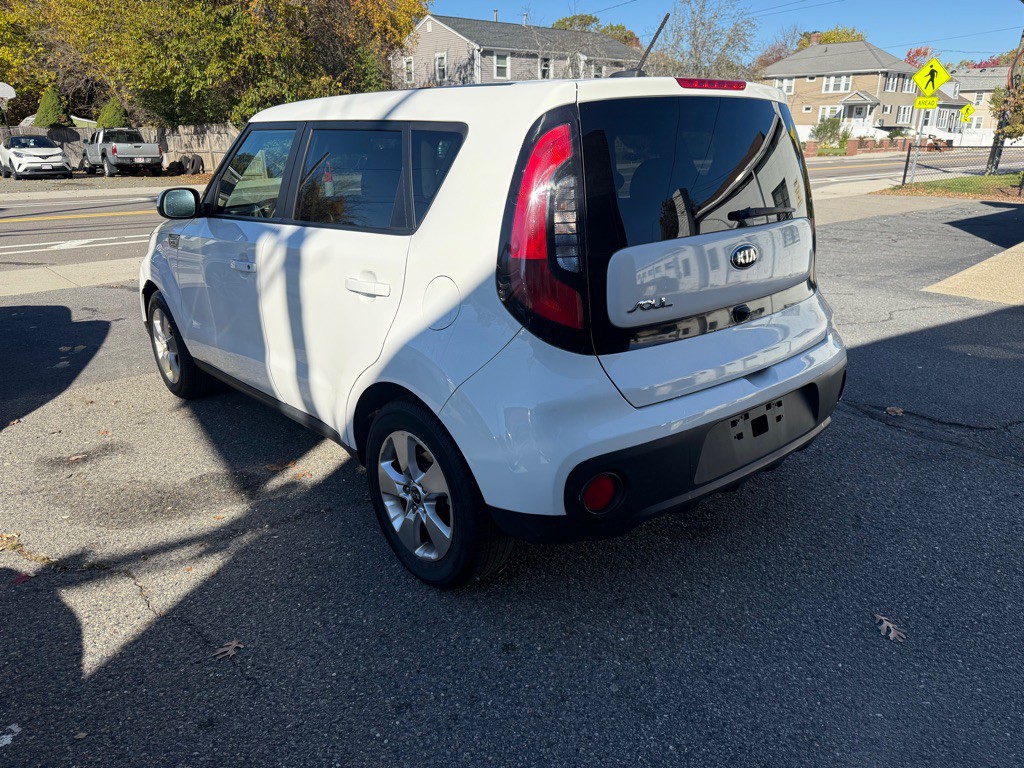 2019 Kia Soul Image 3