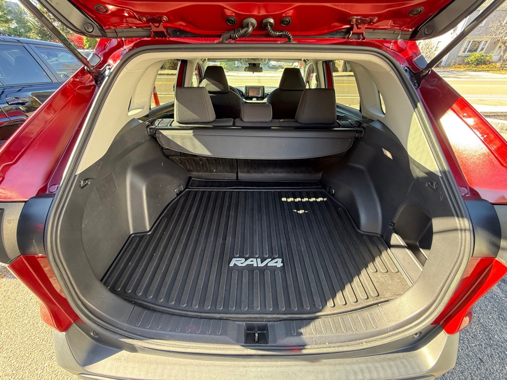 2022 Toyota Rav4 Image 17