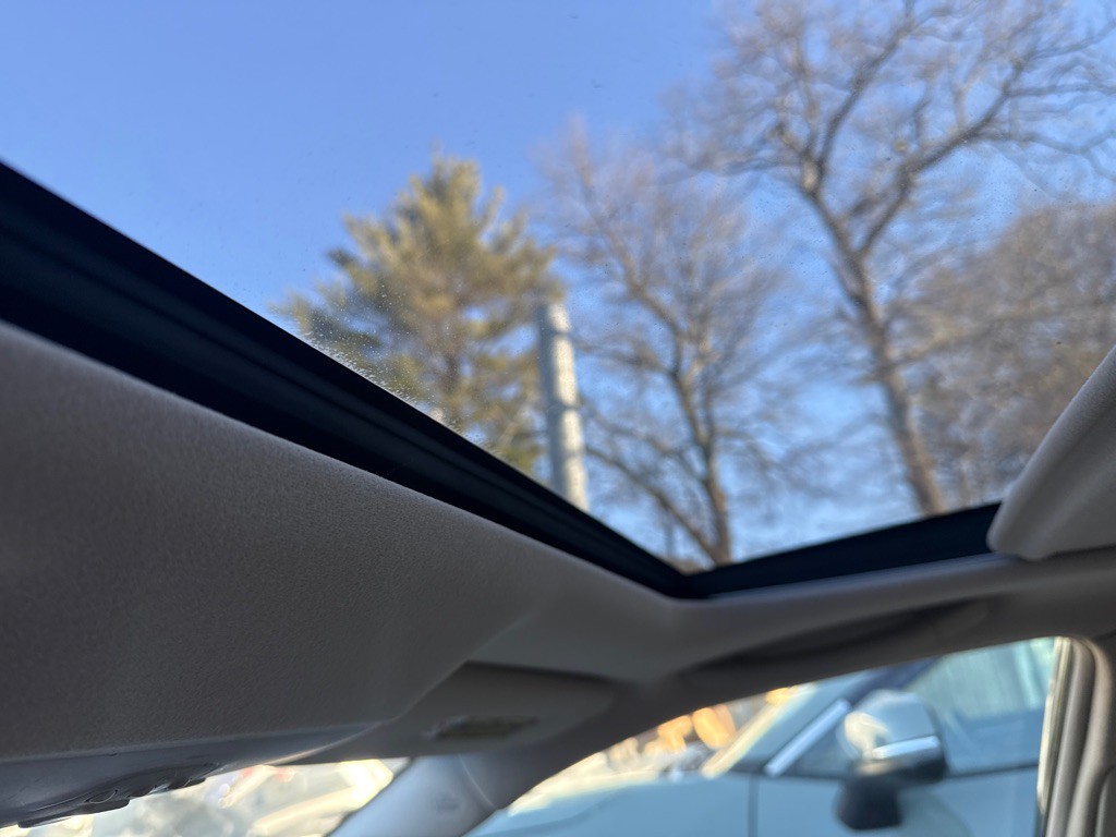 2002 Lexus ES 300 Image 8