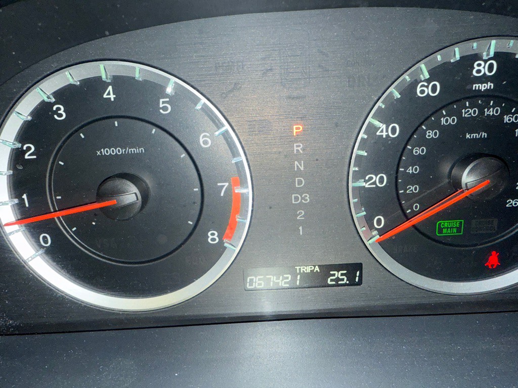 2010 Honda Accord Image 8