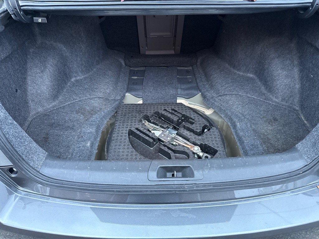 2010 Honda Accord Image 13