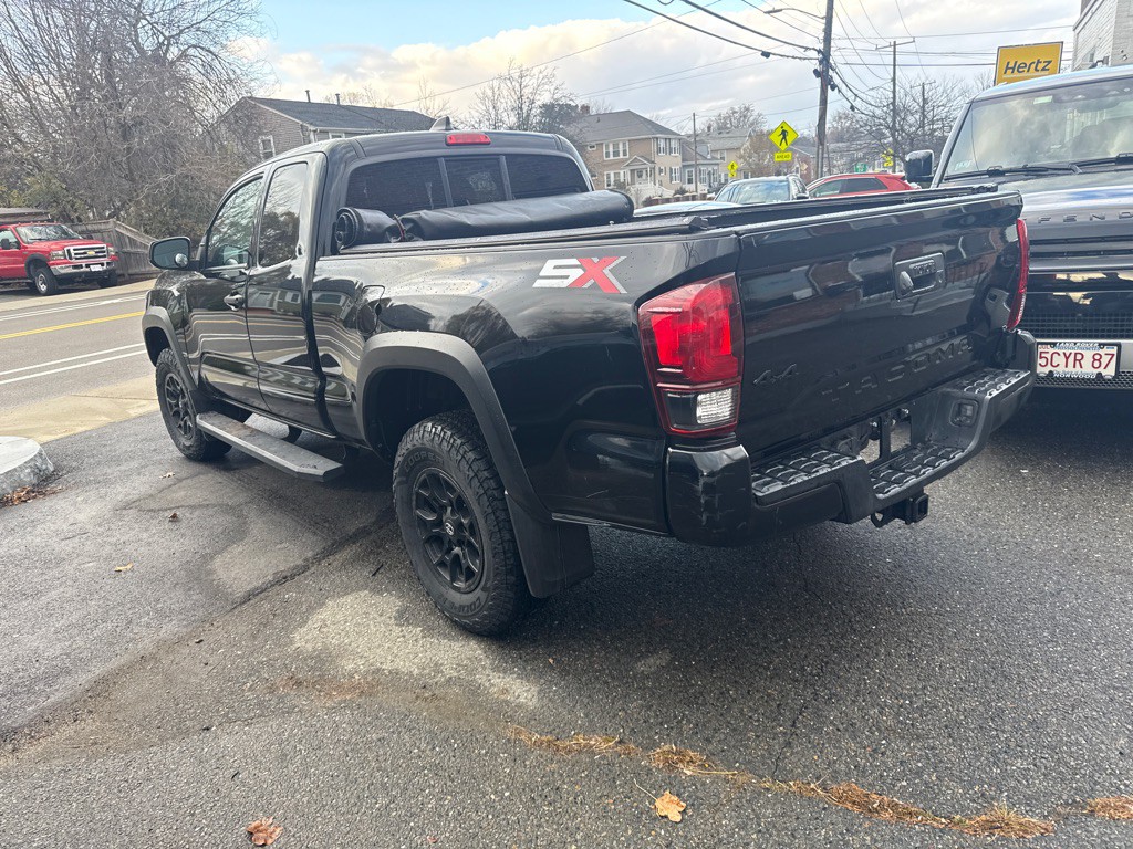 2022 Toyota Tacoma Image 4