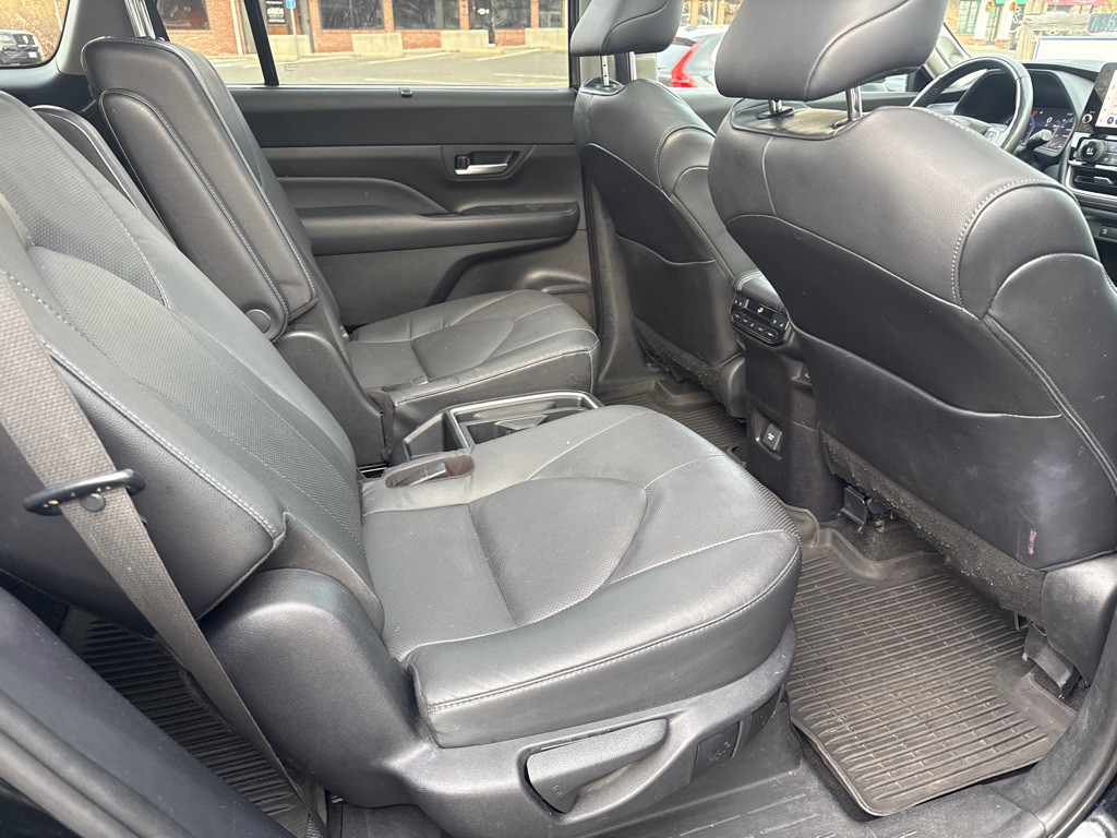 2024 Toyota Grand Highlande Image 16