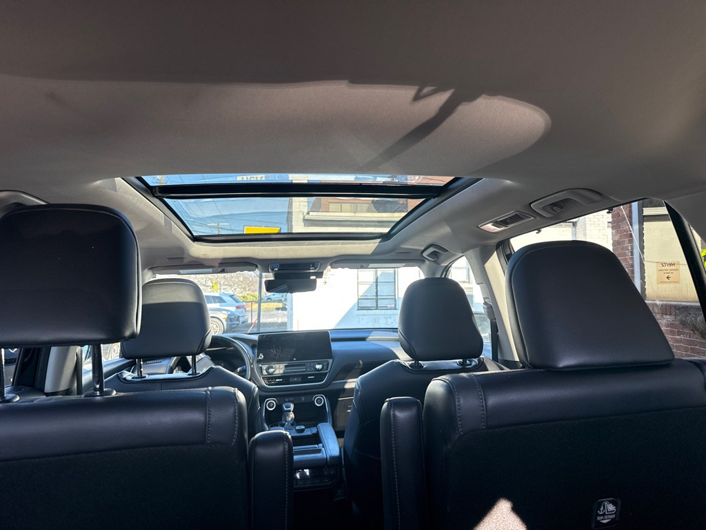 2024 Toyota Grand Highlande Image 19