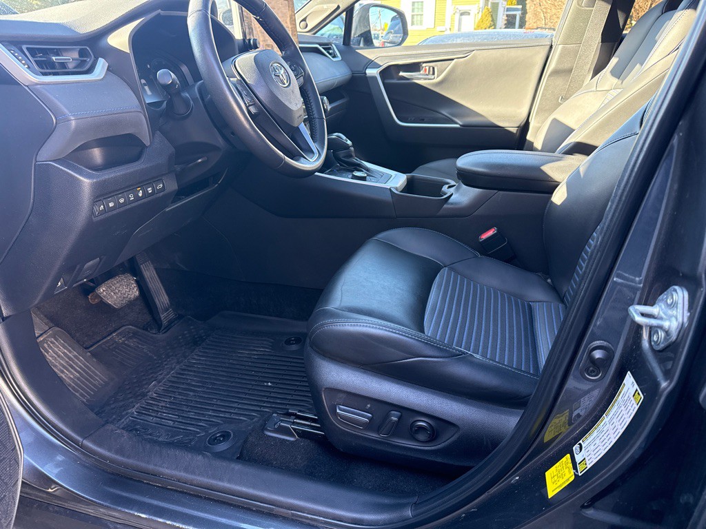 2024 Toyota Rav4 Image 5