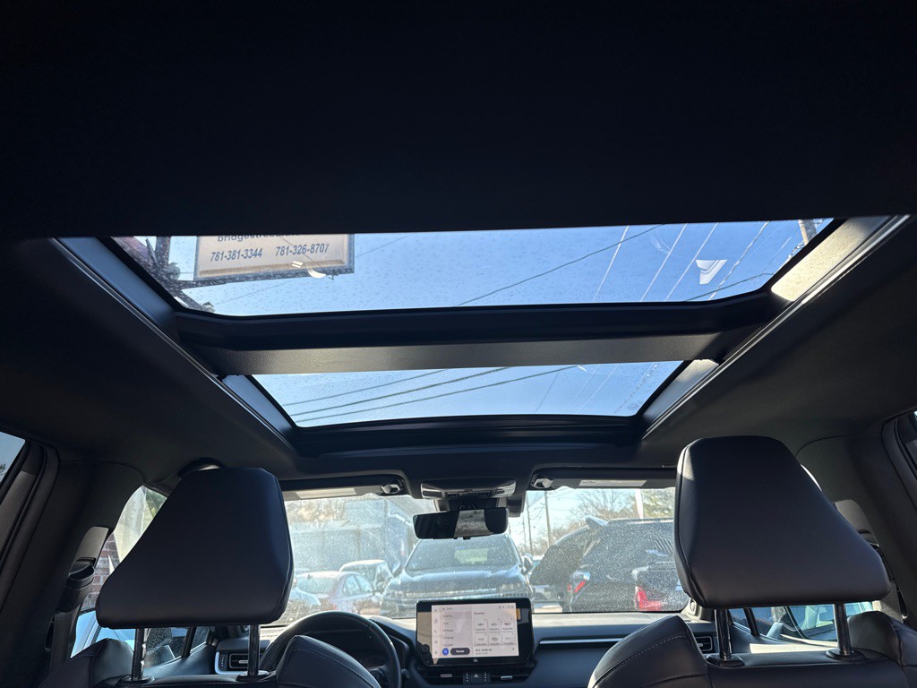 2024 Toyota Rav4 Image 9