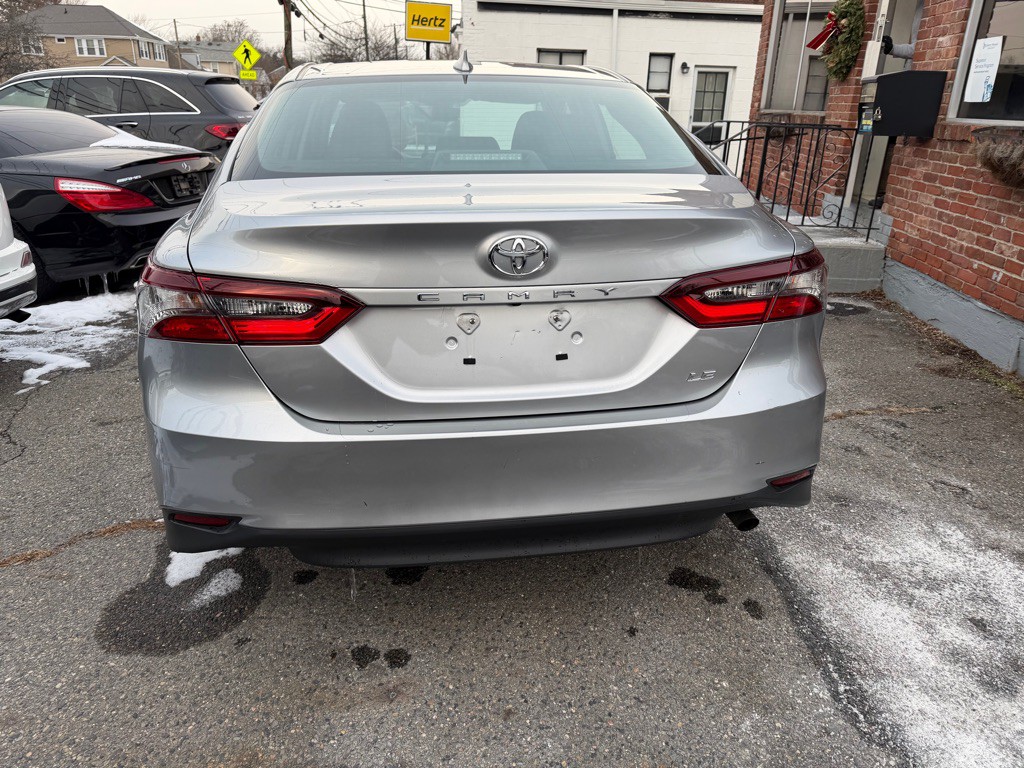 2024 Toyota Camry Image 5