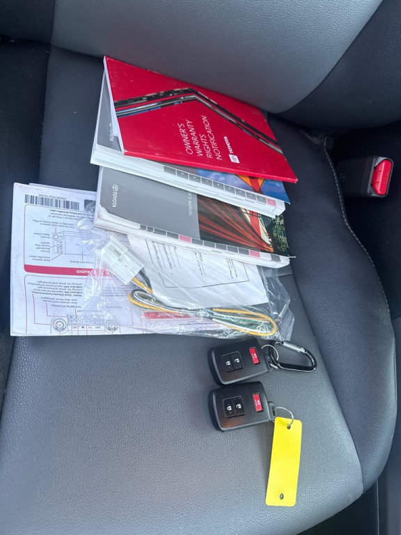 2021 Toyota 4Runner Image 12