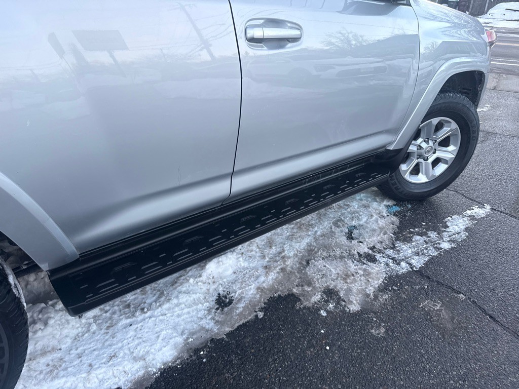 2021 Toyota 4Runner Image 13