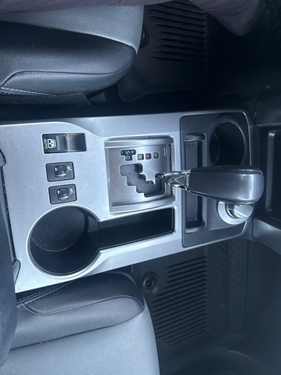 2021 Toyota 4Runner Image 18