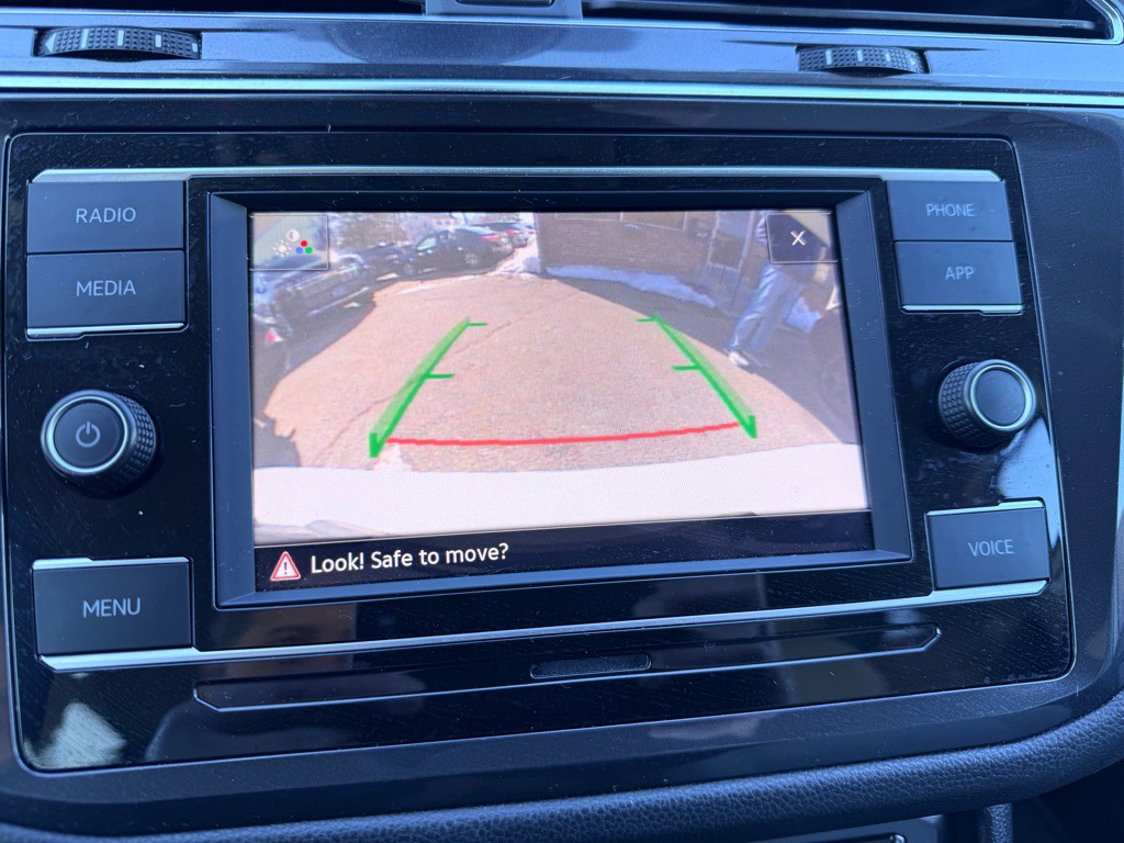 2023 Volkswagen Tiguan Image 14