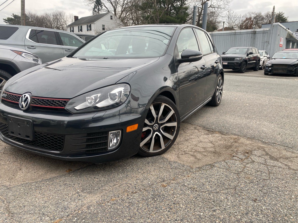 2013 Volkswagen GTI Image 1