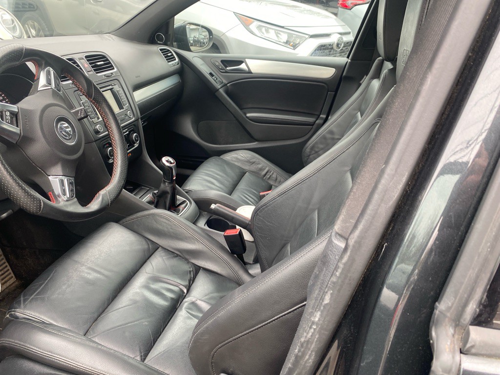 2013 Volkswagen GTI Image 5