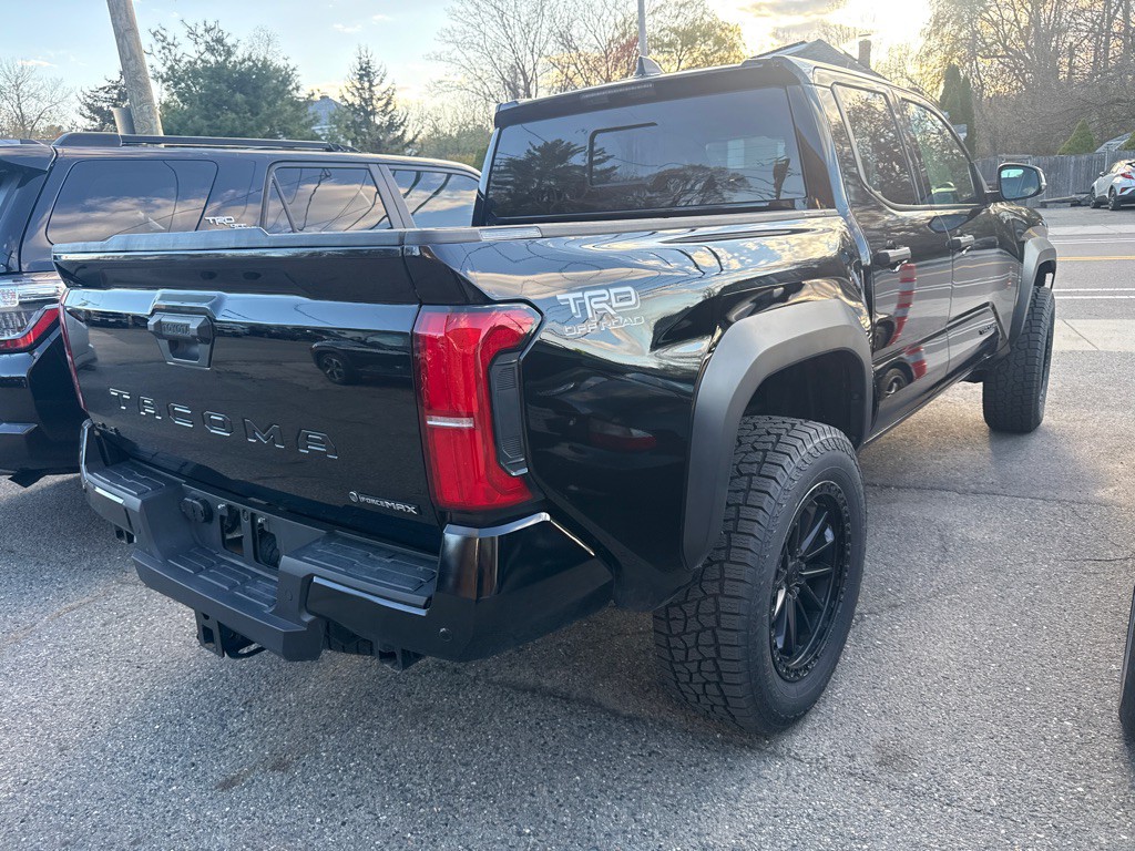 2025 Toyota Tacoma Image 4