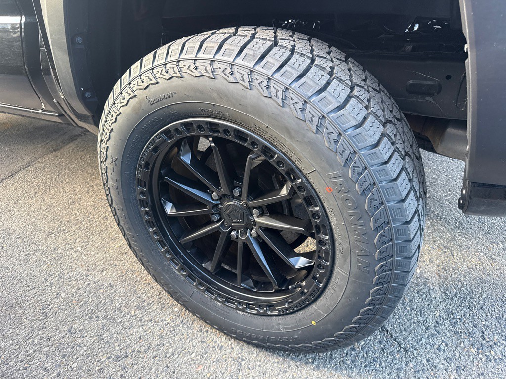 2025 Toyota Tacoma Image 6