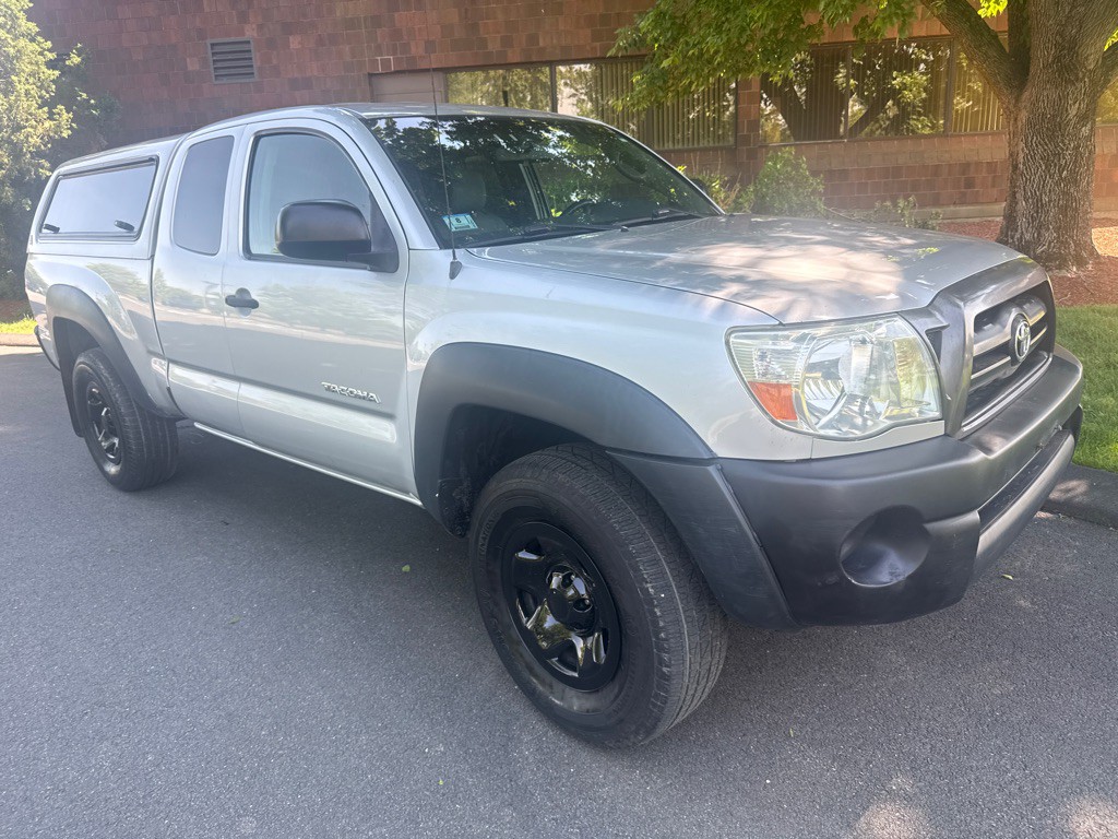 2008 Toyota Tacoma Image 2