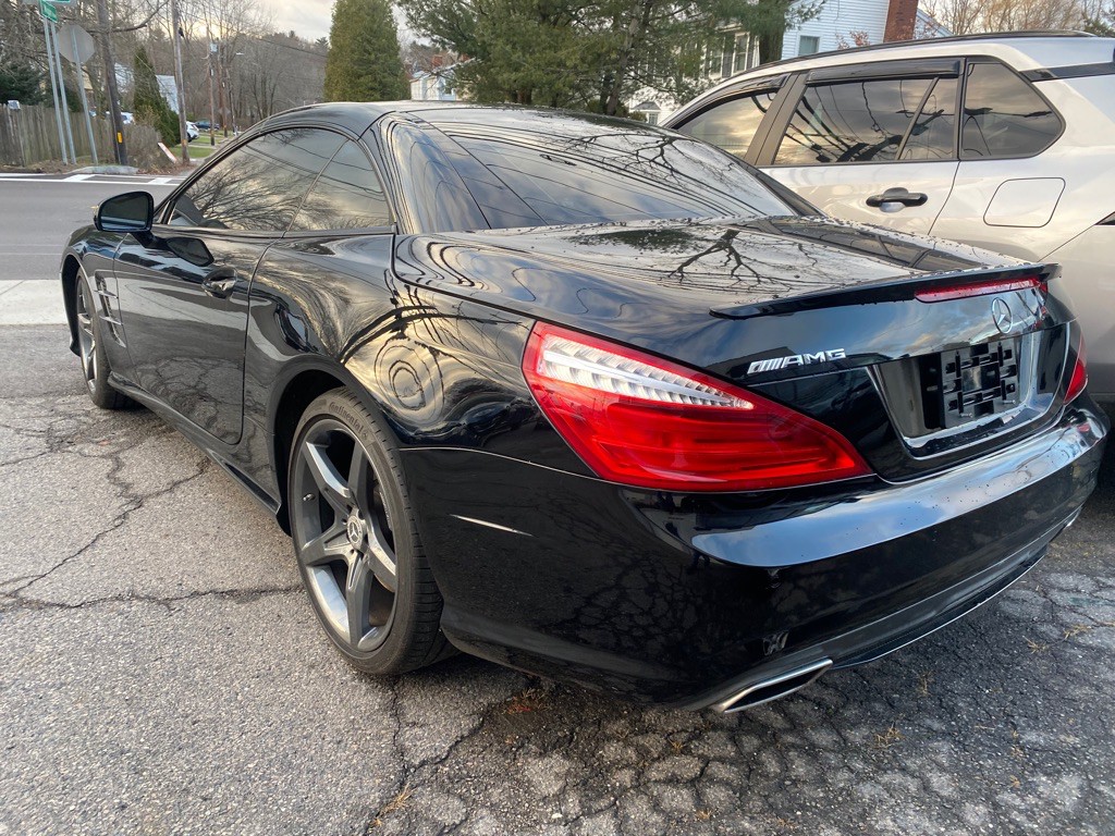 2016 Mercedes-Benz SL-Class Image 4