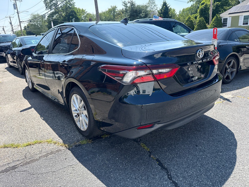 2021 Toyota Camry Image 4