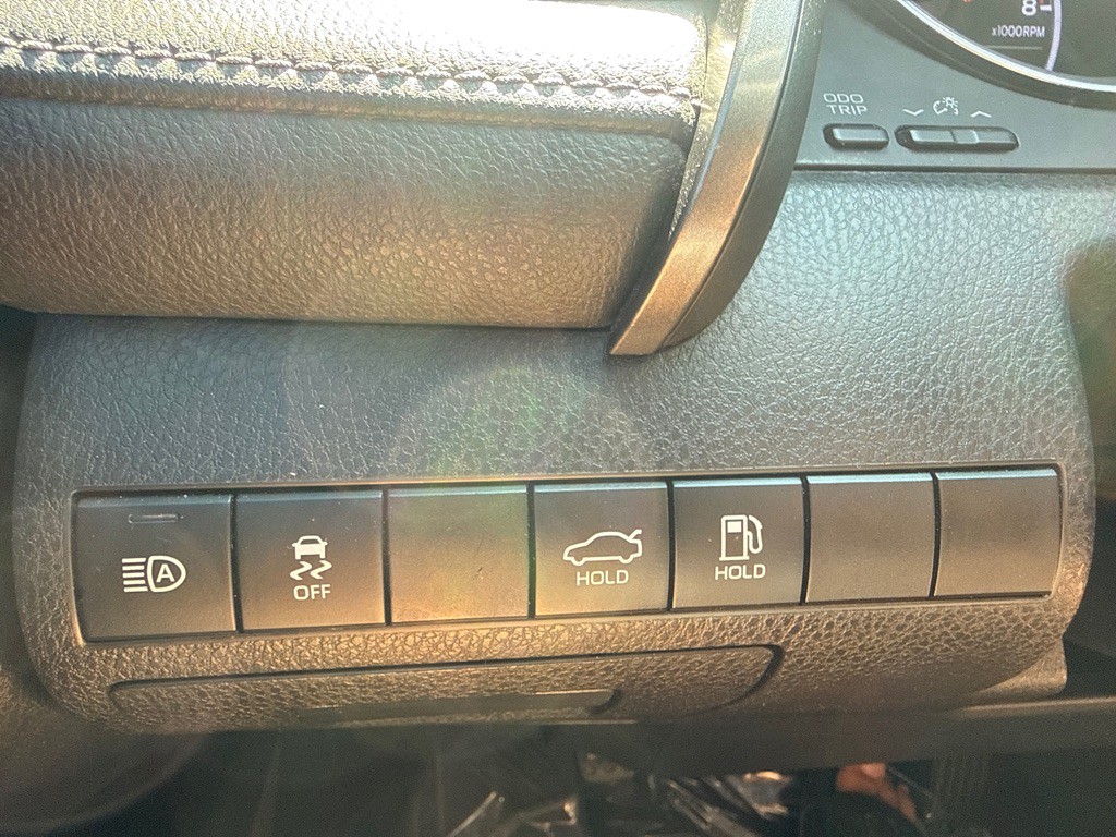 2021 Toyota Camry Image 18