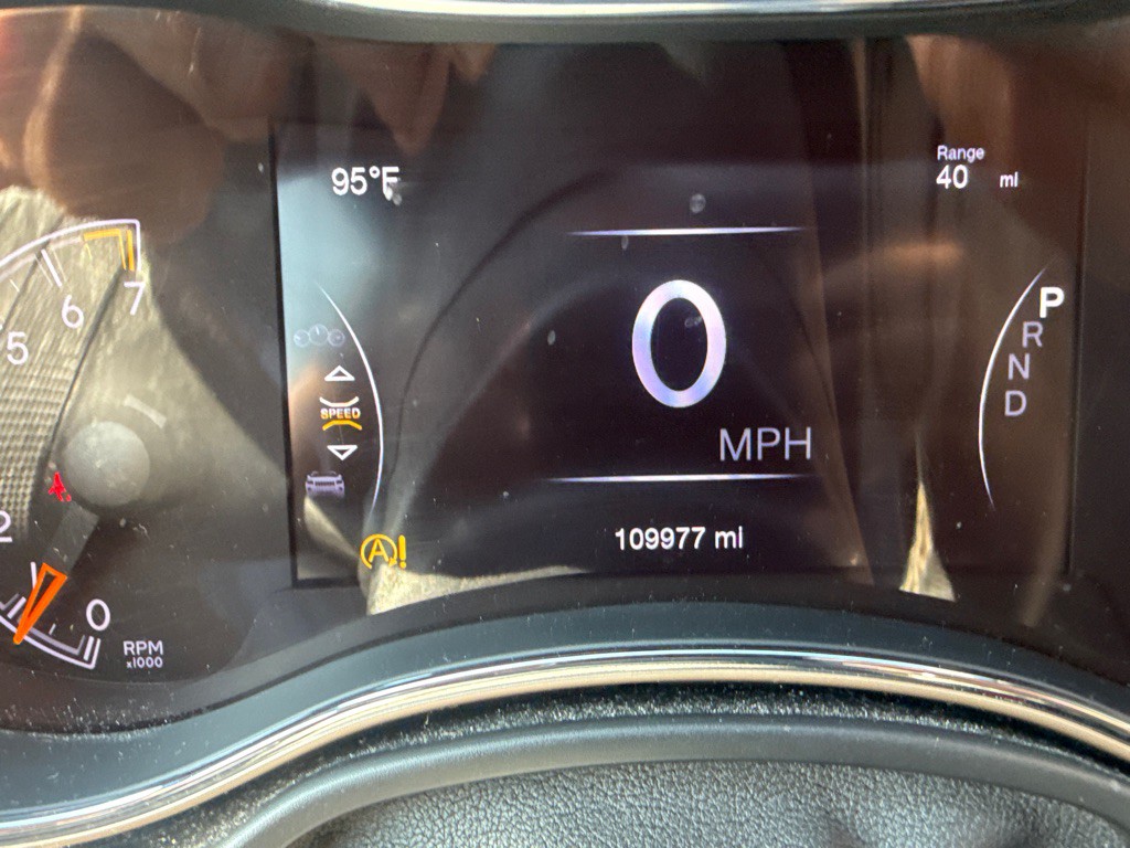 2017 Jeep Grand Cherokee Image 15