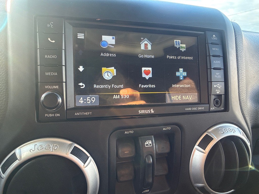 2014 Jeep Wrangler Unlimited Image 17