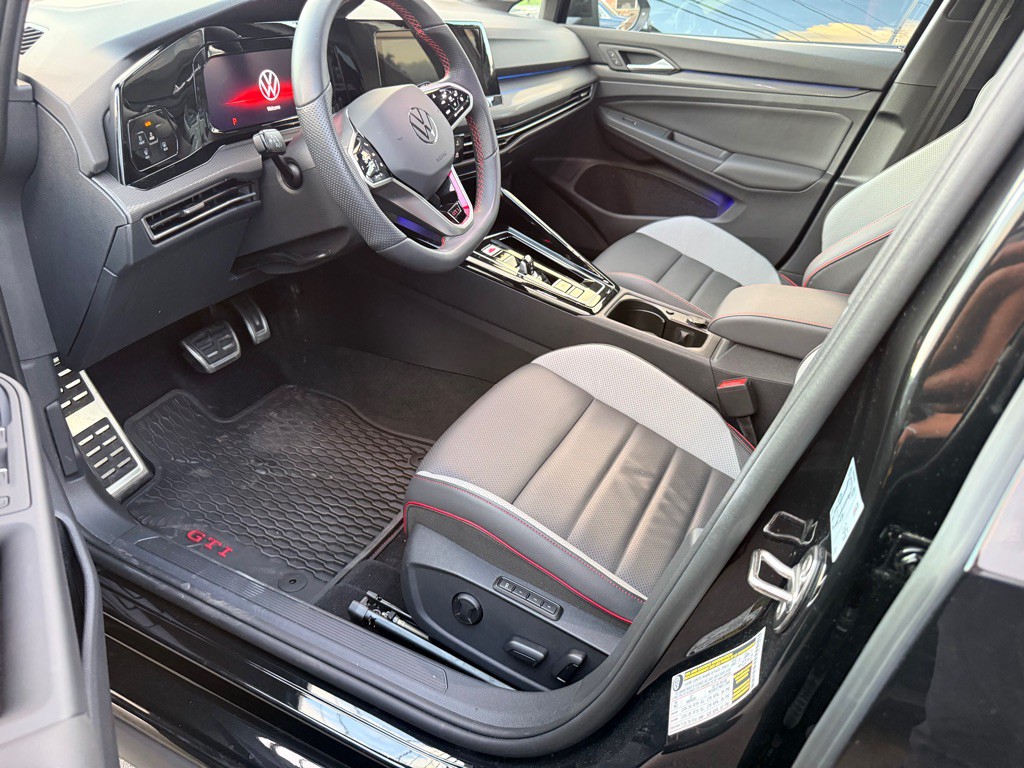 2024 Volkswagen GTI Image 6
