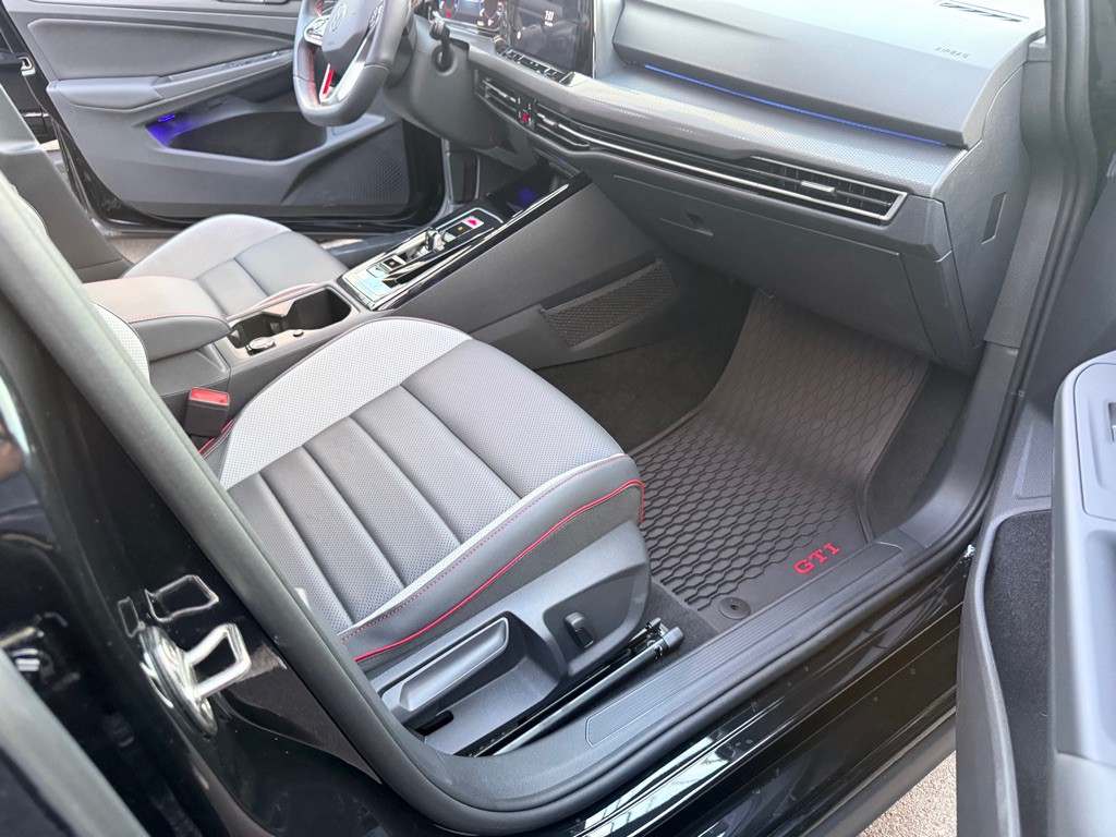 2024 Volkswagen GTI Image 12